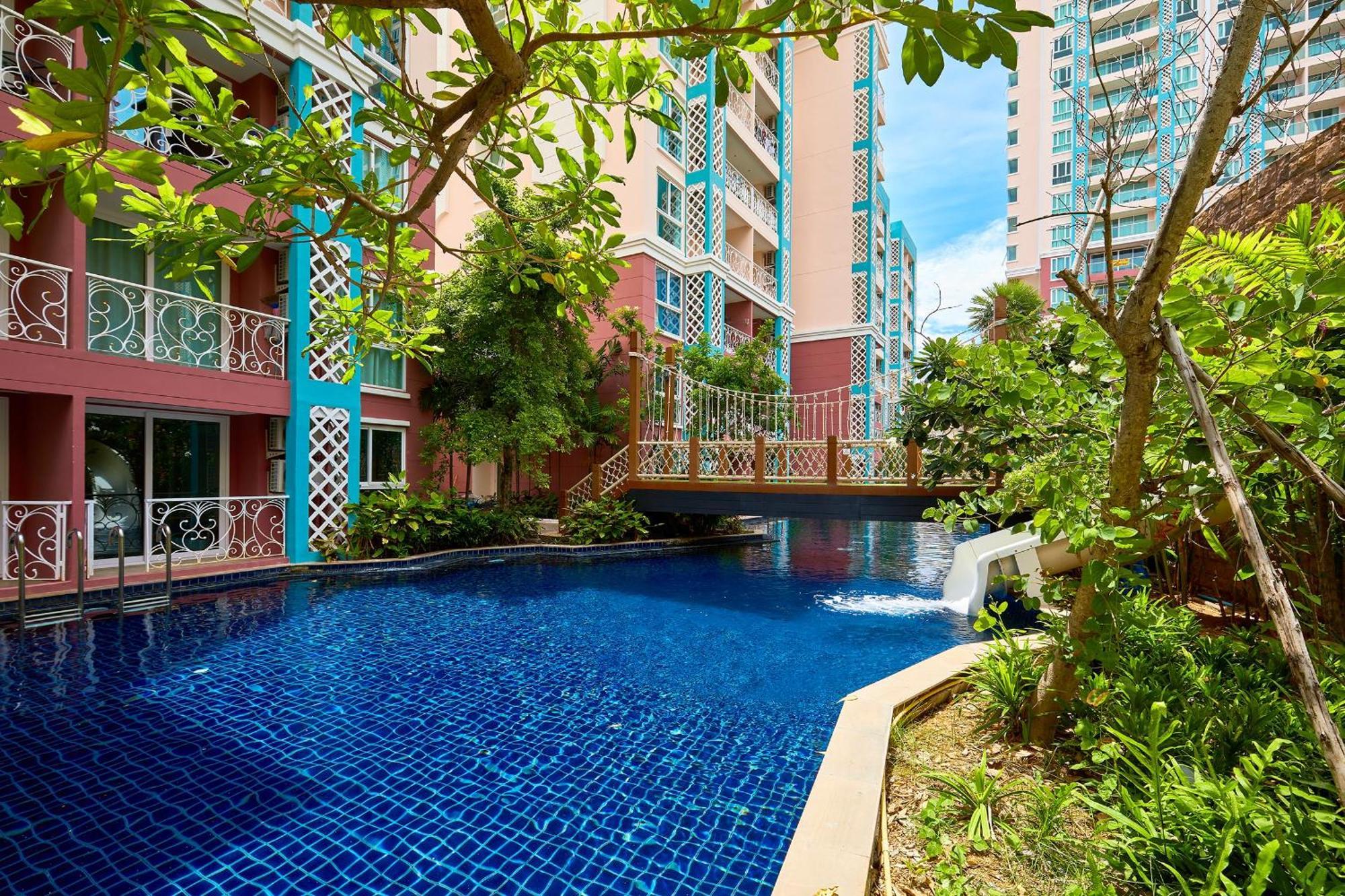 Grande Carribean - Seaview - Jomtien -Free Taxi From The Airport Apartment Pattaya Bagian luar foto