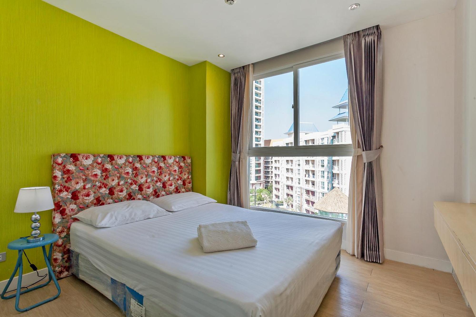 Grande Carribean - Seaview - Jomtien -Free Taxi From The Airport Apartment Pattaya Bagian luar foto